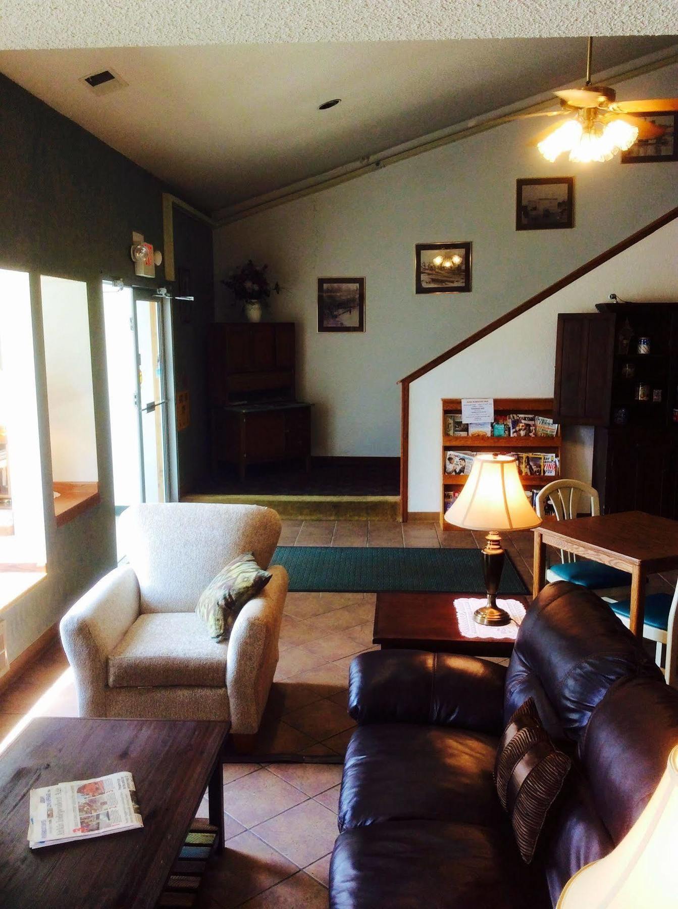 Forty Club Inn Deerwood 외부 사진